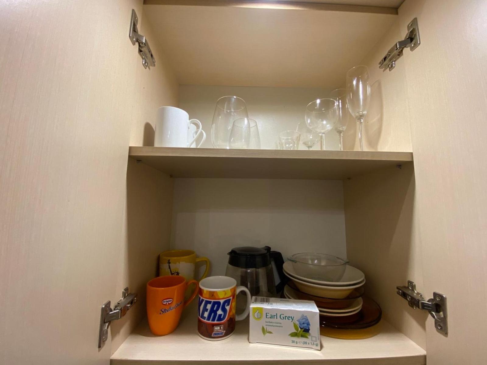 Happy Day Apartment *